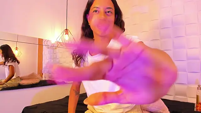 LuaArya webcam