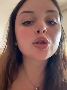 xtheprettyex webcam