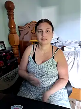 MilfyMrsRobinson webcam