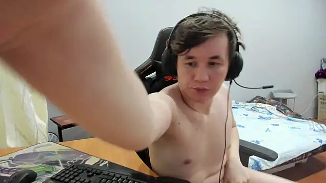 iliaskrislove webcam