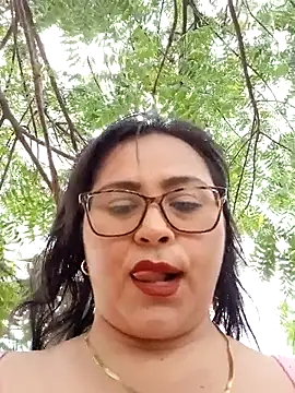 Dirty-Momm-Divorced-Hot webcam