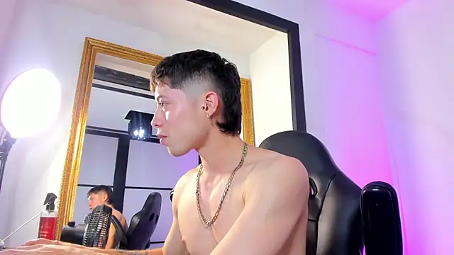 marcuscollins1_ webcam