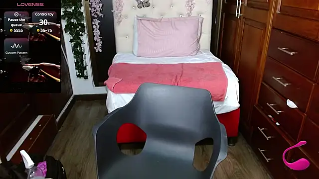 BrittanyBrooks_ webcam