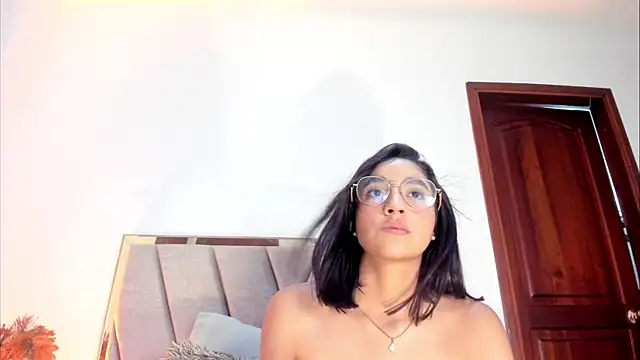 IvyJhons webcam