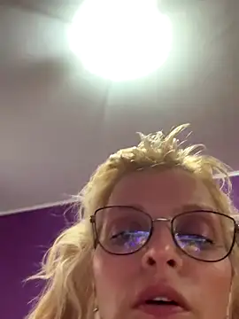 BritneyHudson webcam