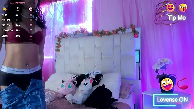 Carlie_Evans webcam