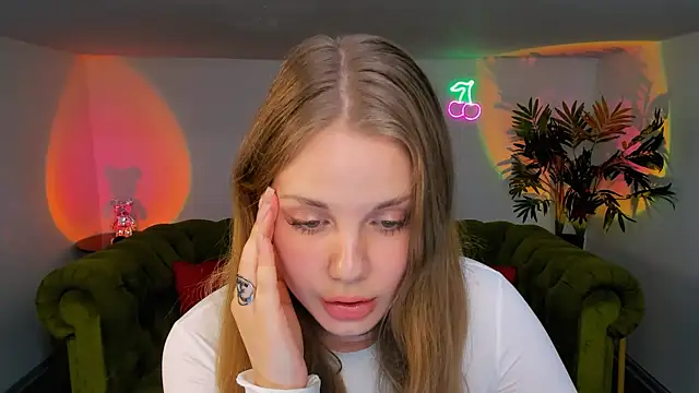 holy_kitty webcam