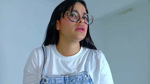 ALASKA_JONES webcam