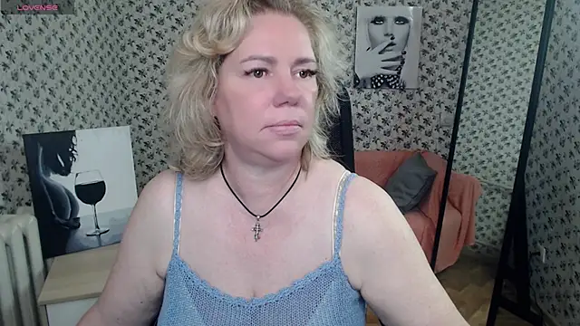 unsual_milf webcam