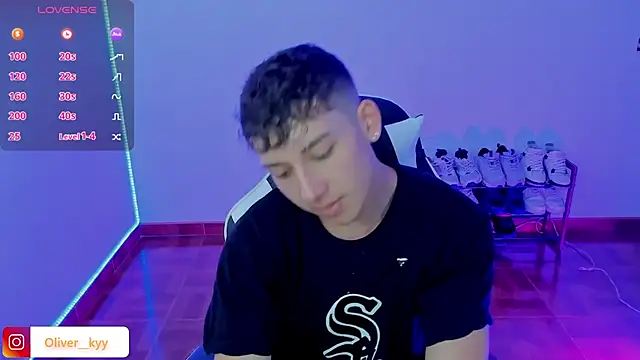 oliver_kyy webcam