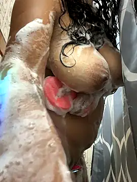 Madissonkings_ webcam