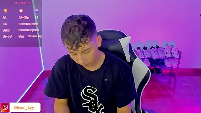 oliver_kyy webcam