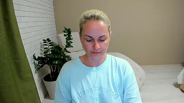 Alicee_Gracee webcam