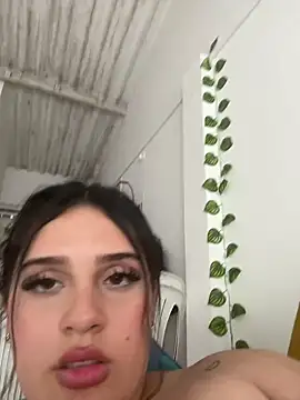 violet-333 webcam