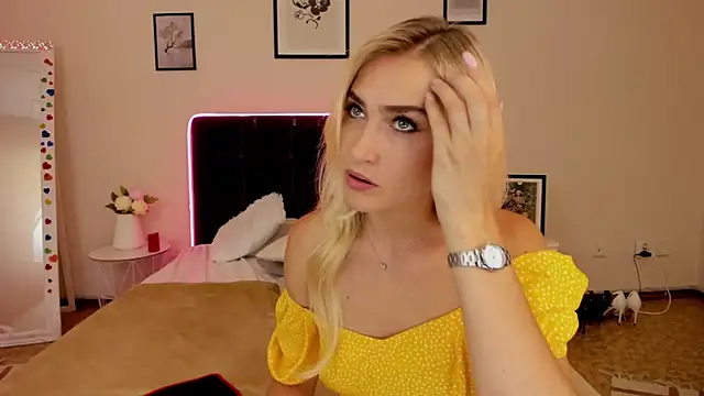 KateOwyns webcam