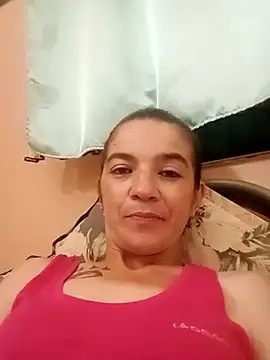 alinaalinutzq webcam