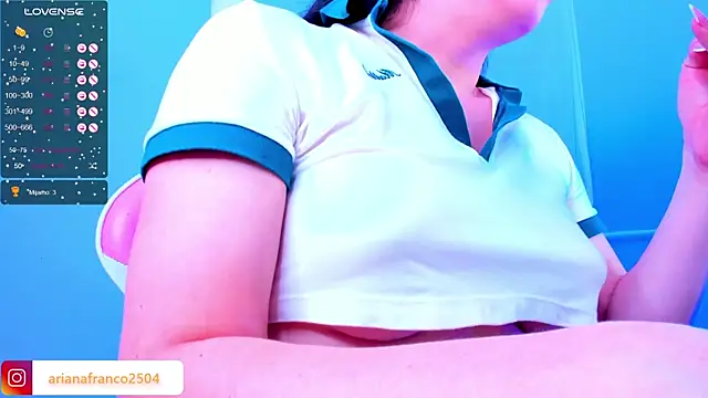 Ariana_f webcam