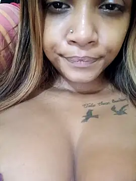 Indianqueen03 webcam