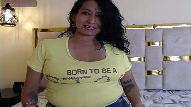 Kenyaa_a24 webcam