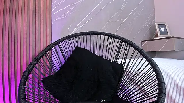 ariana_jhonson1 webcam