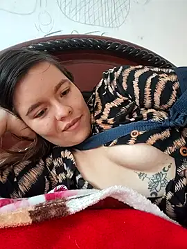 karolay16- webcam