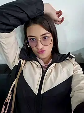 HOLY_DOLL webcam