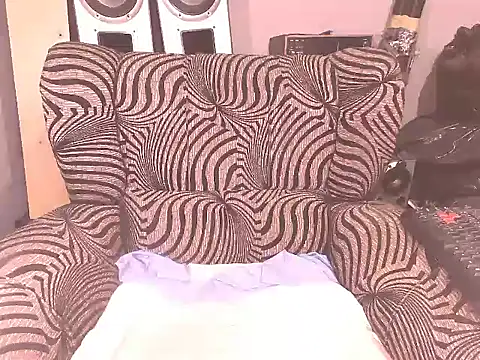 juicytits2@xh webcam