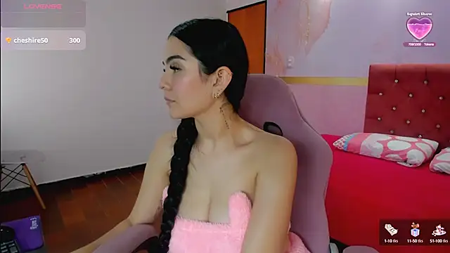 milk_candy18 webcam