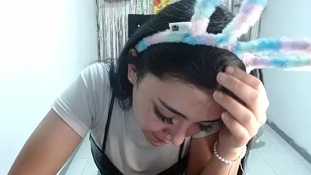 Darkittydoll_15 webcam