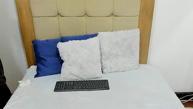j_kate webcam