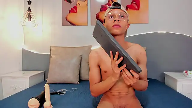 Tyler_gus webcam