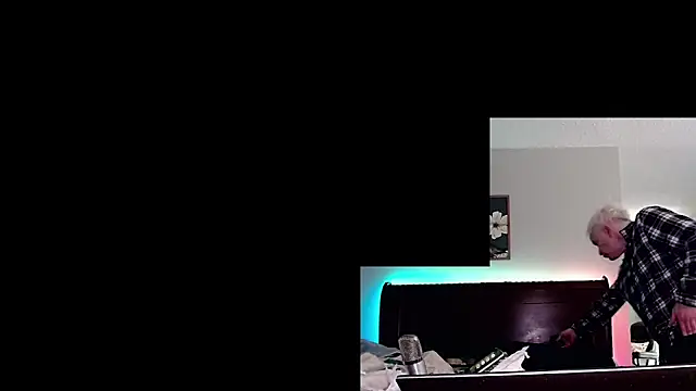 Snarfle82 webcam