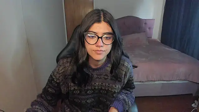 valerie__skyy webcam