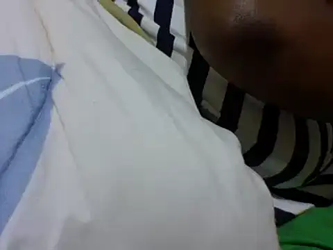 _Ella20 webcam