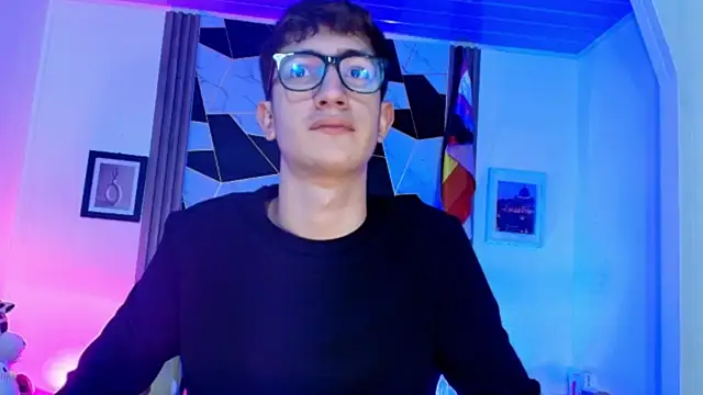 Erik_Osorio webcam