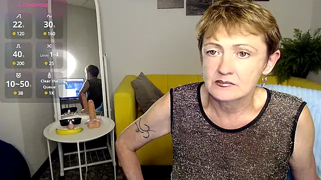 SexyGrandma_ webcam
