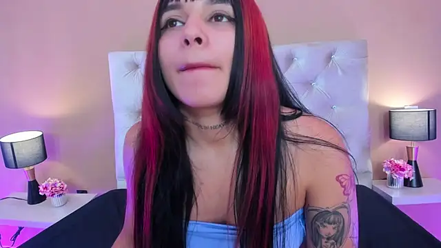 MartinaBlakees webcam