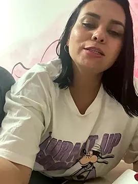 IslaRose0 webcam