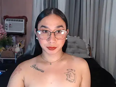in_yourdreamstarxx webcam