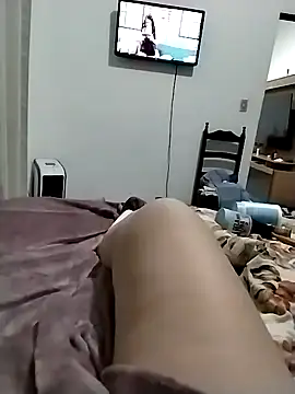 Maeefilha231 webcam