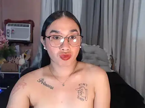 in_yourdreamstarxx webcam