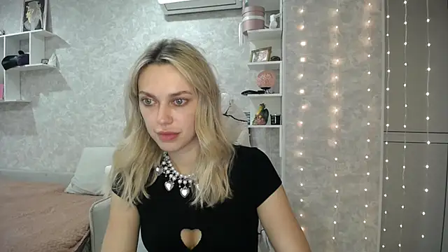 NickyAdamidi webcam