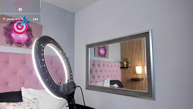 sophiasweet__1 webcam
