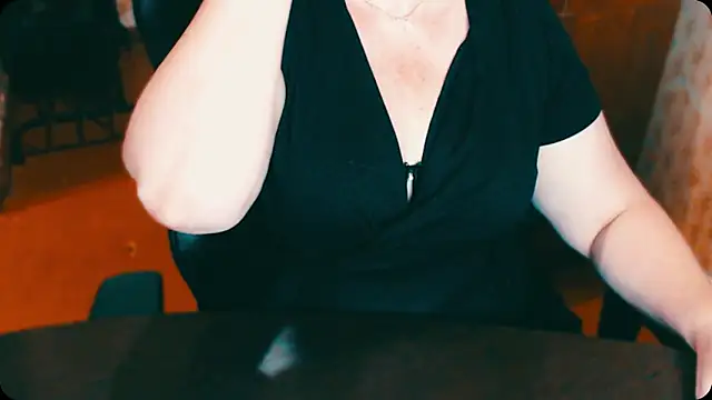 AlisaHot55