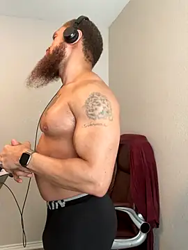 fathero1time - Fathero1time's free webcam - UK Sex Cams