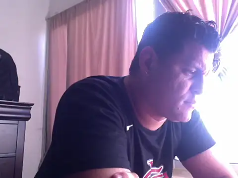 zeusmasterhorny webcam