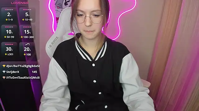 ShalinaMontana webcam