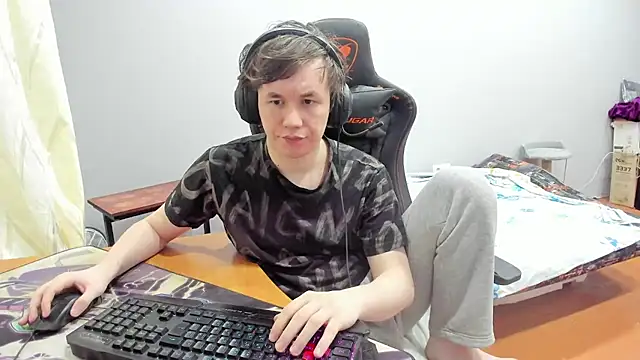 iliaskrislove webcam