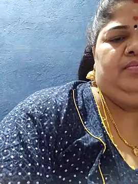 tamilthanushri webcam
