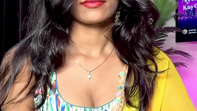 Wow-nisha webcam